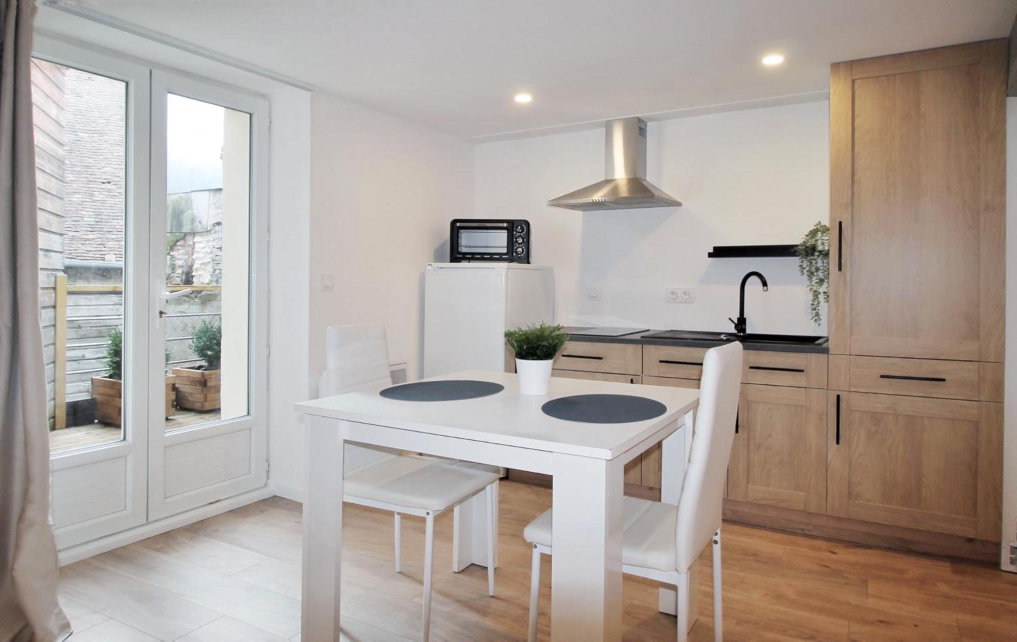 Maya Appartements & Suites Cosne-Cours-Sur-Loire Номер фото