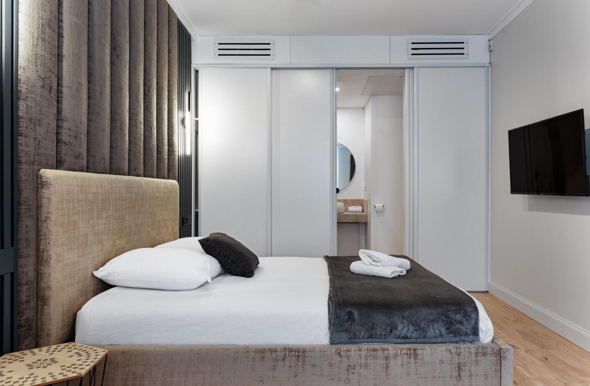 Maya Appartements & Suites Cosne-Cours-Sur-Loire Экстерьер фото