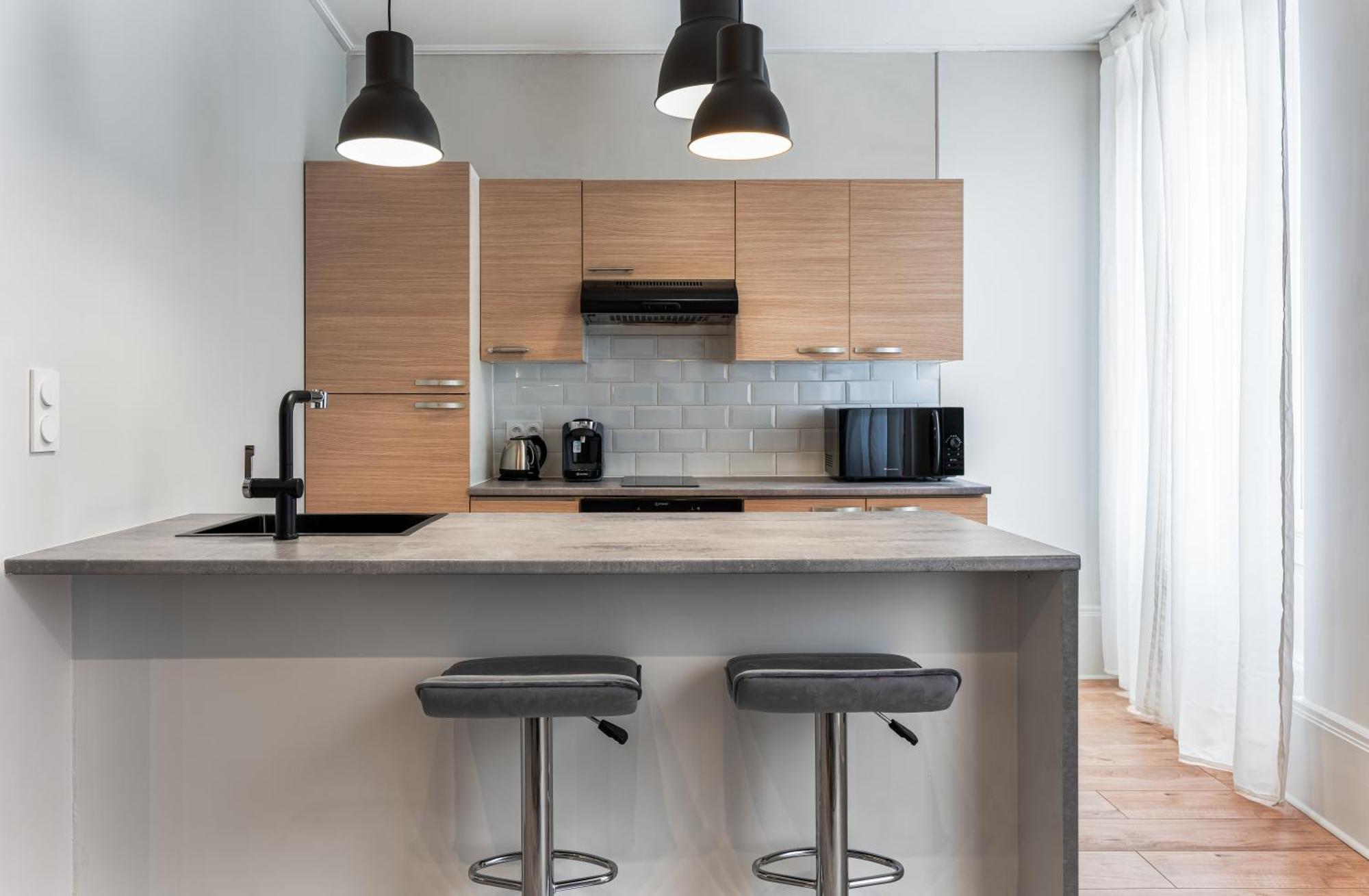 Maya Appartements & Suites Cosne-Cours-Sur-Loire Экстерьер фото