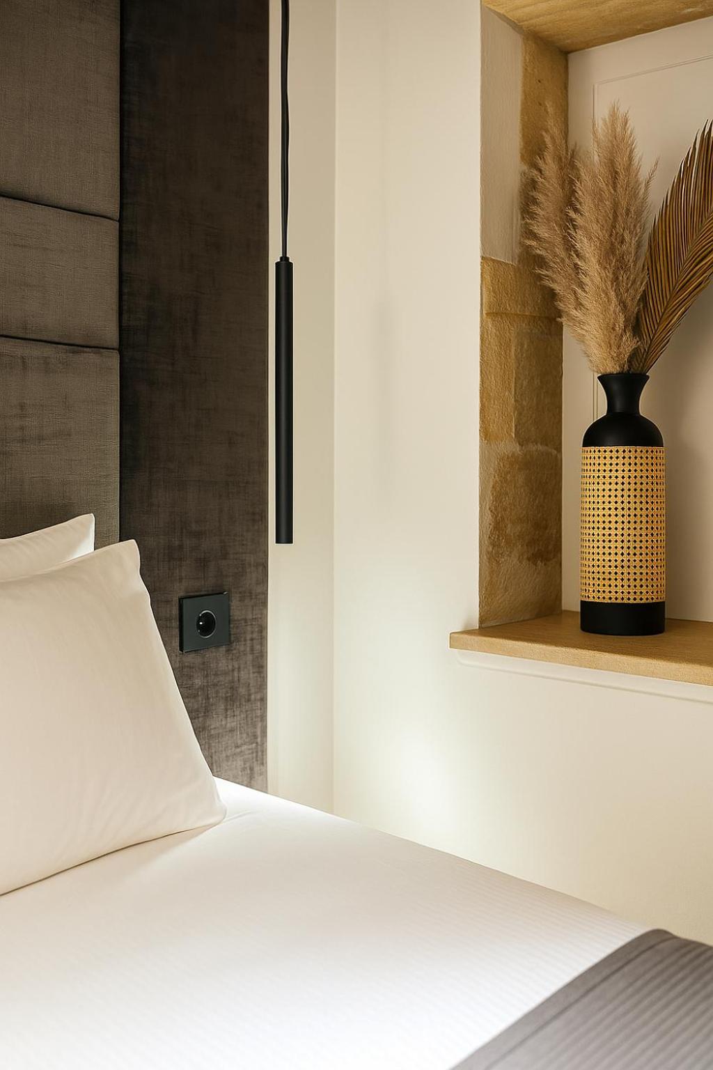 Maya Appartements & Suites Cosne-Cours-Sur-Loire Экстерьер фото